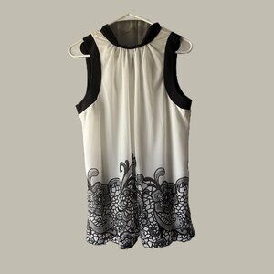 WORTHINGTON TOP - SIZE LARGE, PRE-OWNED